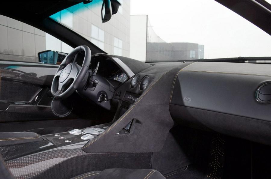  Lamborghini Murcielago LP670-4 SV 2009 года  (фото 18 из 97)